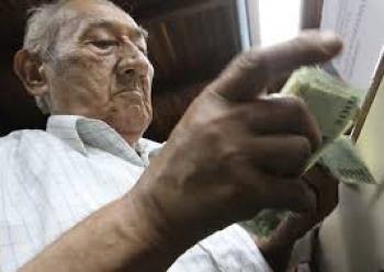 28.000 adultos mayores se suman al programa de pensión alimentaria